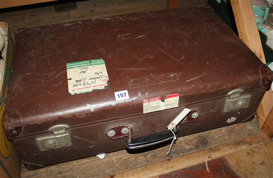 Suitcase & linen